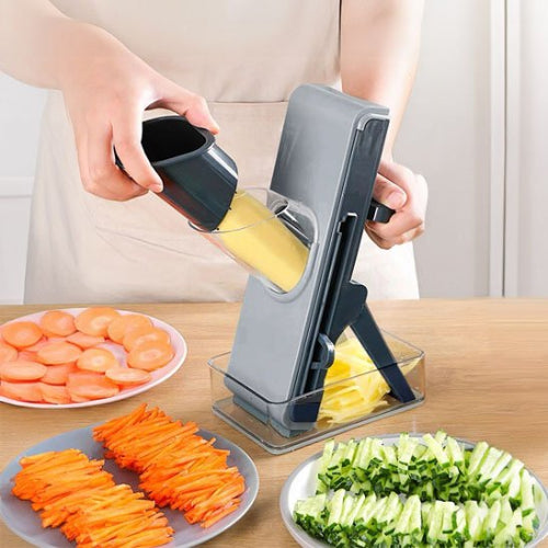 Mandoline cuisine MultiChef Rapide sur plan de travail, idéale pour couper différents légumes rapidement