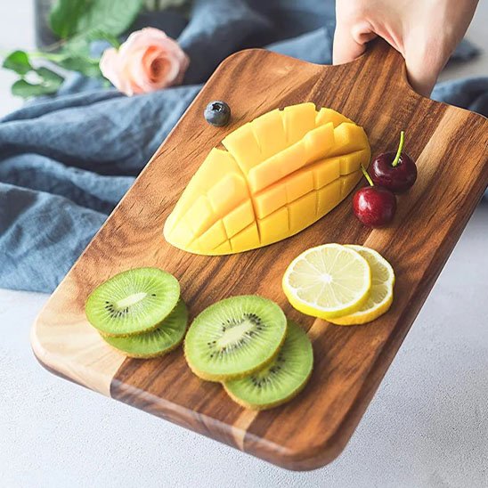 Planche à découper Surface généreuse adaptée aux fruits, légumes et préparations variées